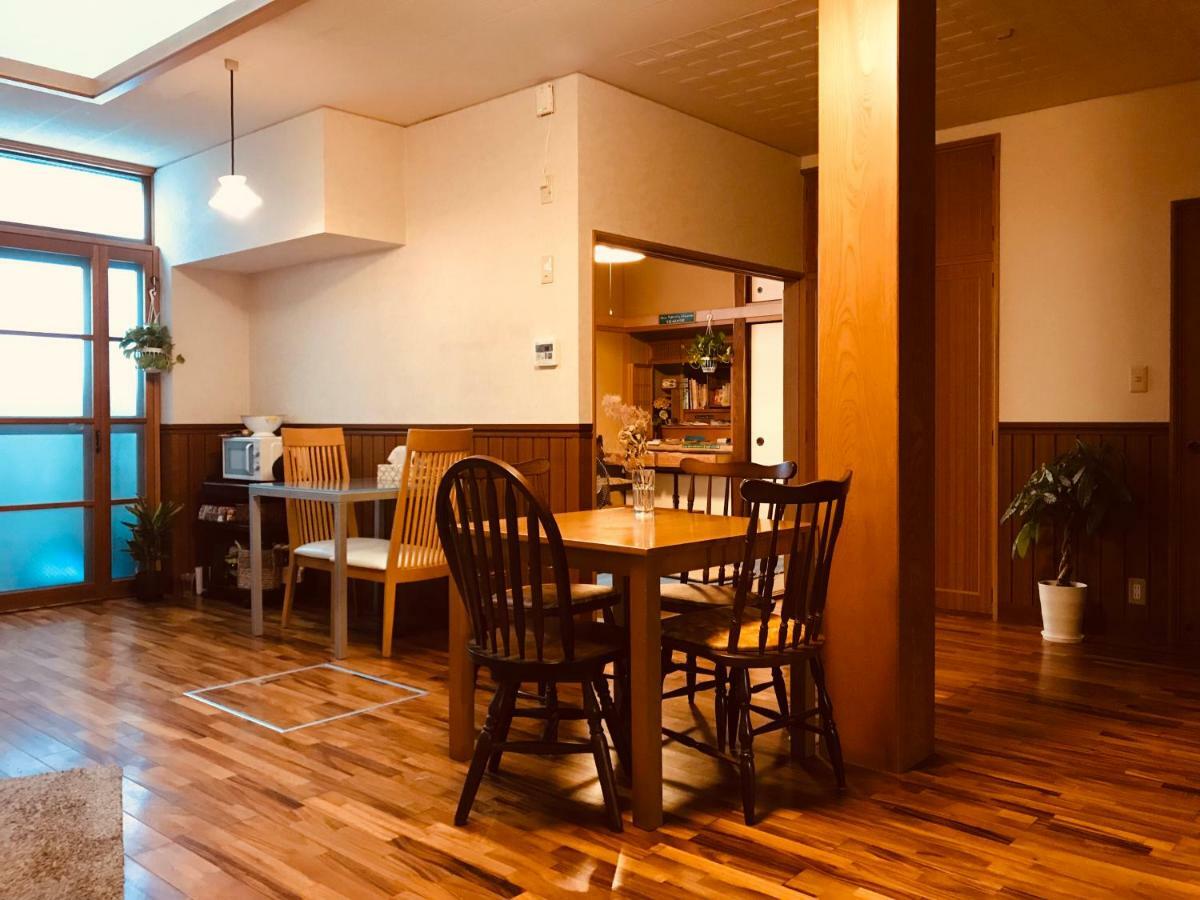 Ropeway St. Guesthouse Matsuyama  Zewnętrze zdjęcie