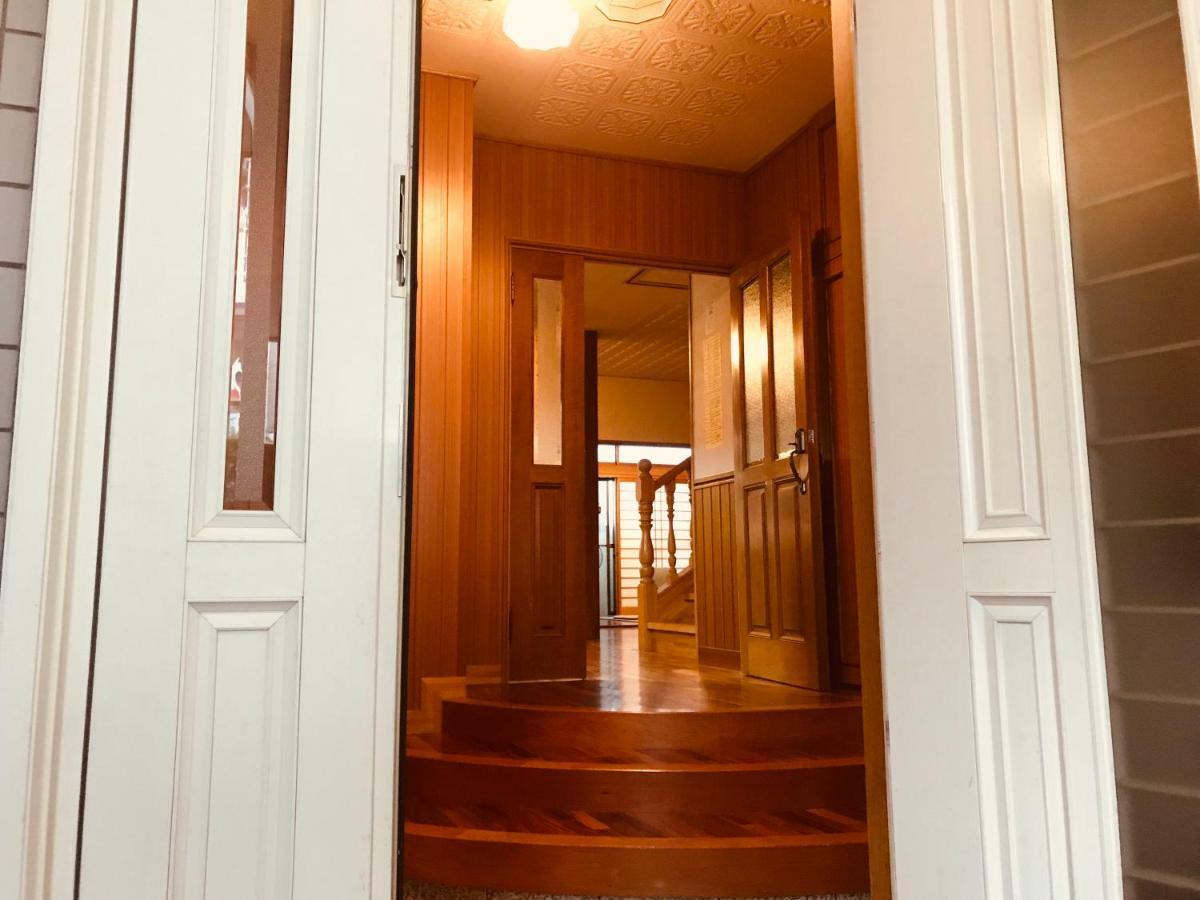 Ropeway St. Guesthouse Matsuyama  Zewnętrze zdjęcie